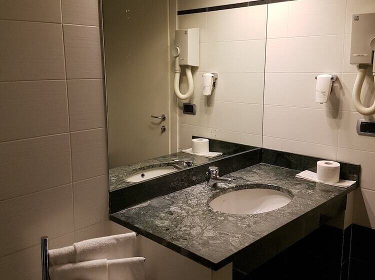 スタンダードシングルルーム, Sporting Brugherio