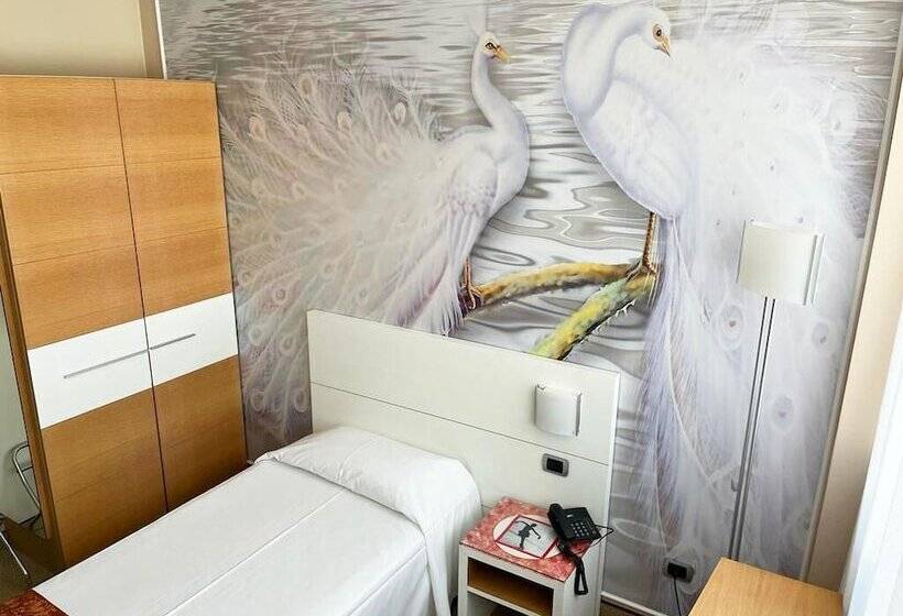 スタンダードシングルルーム, Sporting Brugherio