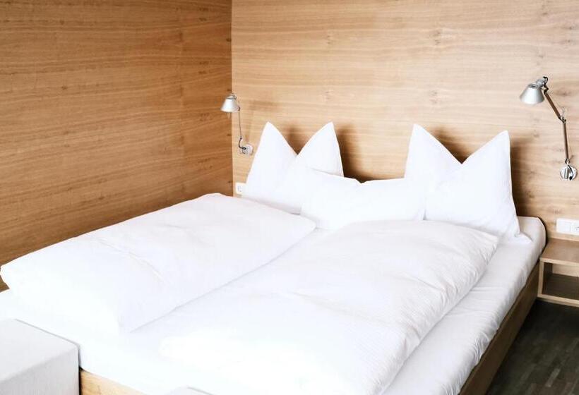 غرفة قياسية مزوَّدة بشُرفة, Sturm Bio  & Wellnesshotel In Der Rhön