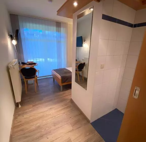 Comfort Yhden Hengen Huone, Taranga Tagungszentrum Und