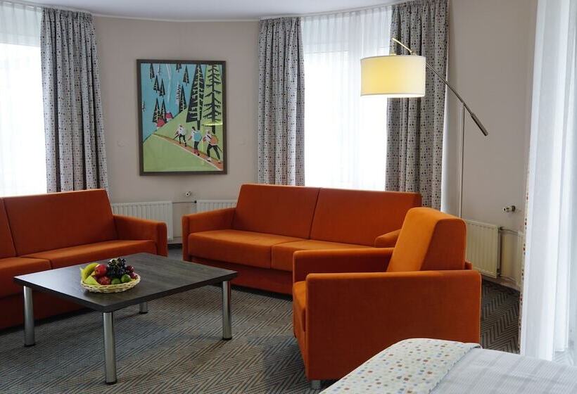 带阳台套房, Trans World Hotel Auefeld