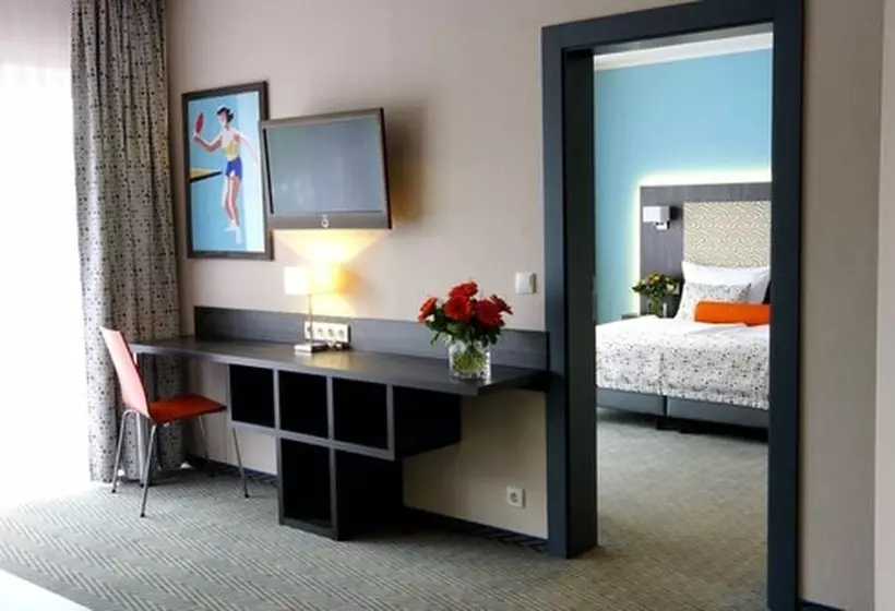 バルコニー付スイート, Trans World Hotel Auefeld