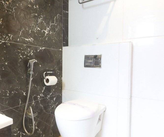 غرفة بريميوم, Staybook Hotel Uppal International