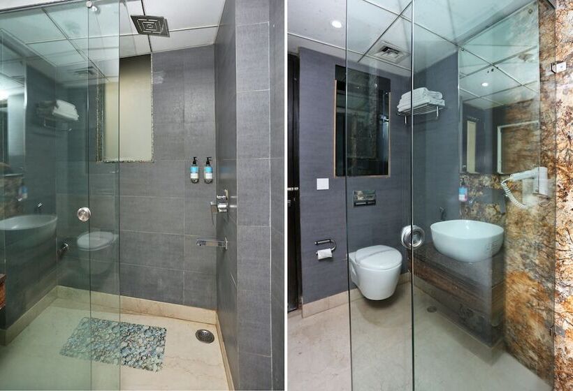 غرفة عائلية, Staybook Hotel Uppal International