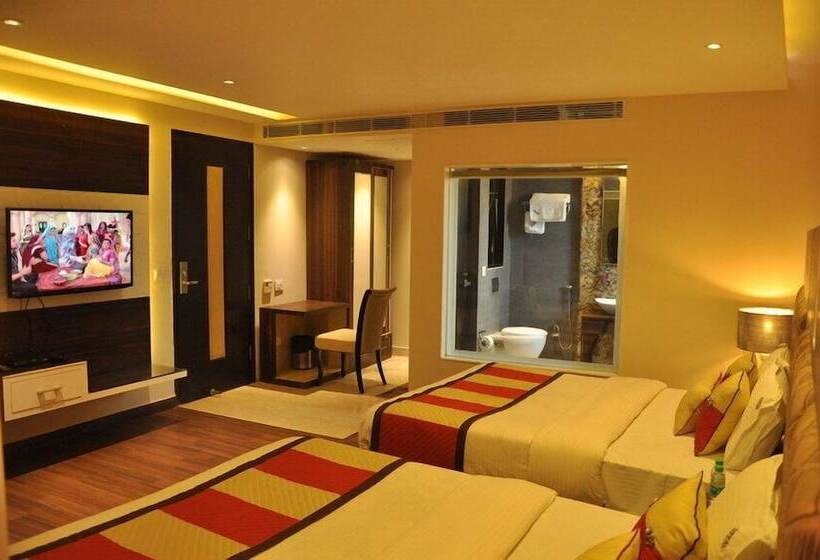 غرفة عائلية, Staybook Hotel Uppal International