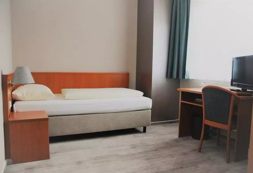 スタンダードシングルルーム, Landhotel Buchenkrug