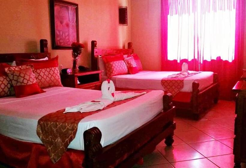 سوییت جونیور, Matum Hotel & Casino