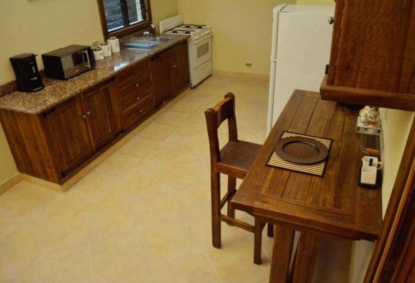 سوئیت پرزیدنت, Matum Hotel & Casino