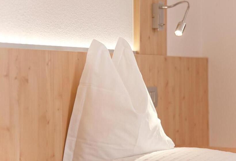 标准间带阳台, Gasthof Huber