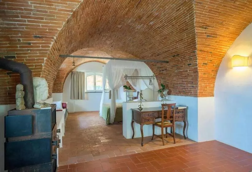 ２ベッドルームアパートメント, Villa Sermolli