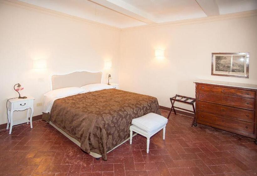 דירת שני חדרים, Villa Sermolli