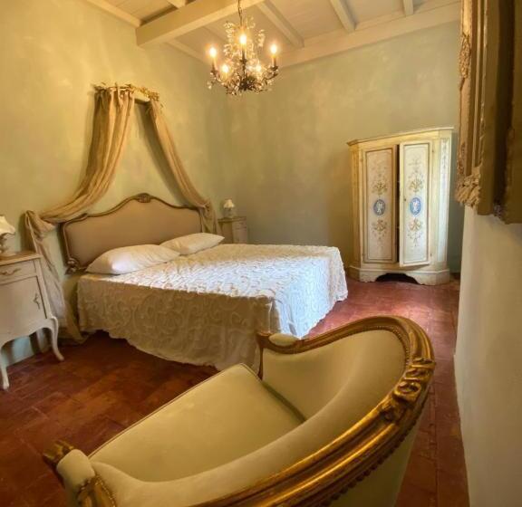 Апартаменты 1 Спальня, Villa Sermolli
