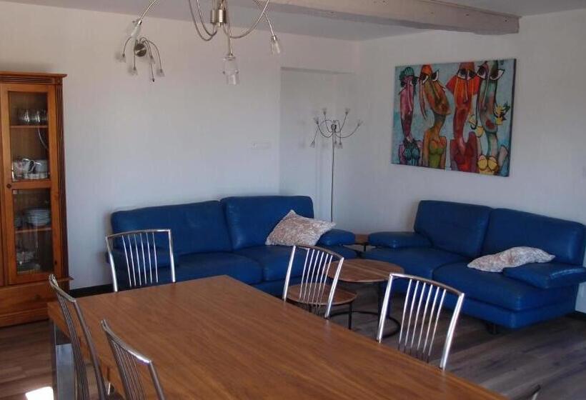 침실 1개 테라스 아파트, Ferme Robin