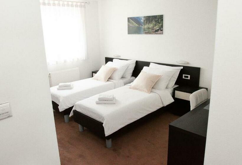 اتاق استاندارد, Motel Penava