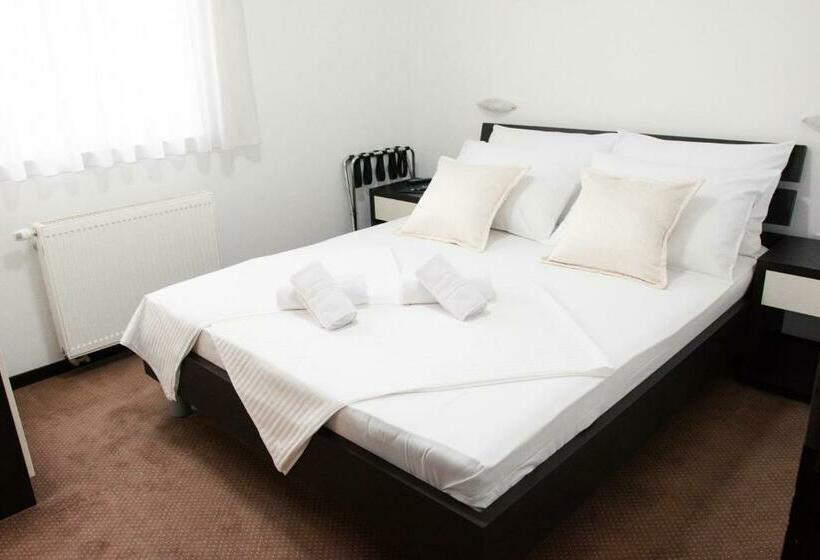 اتاق استاندارد, Motel Penava