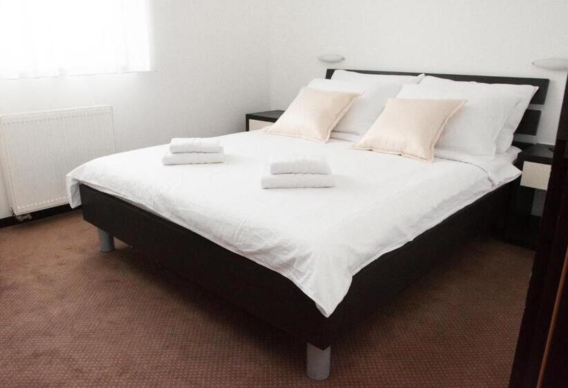 اتاق استاندارد, Motel Penava