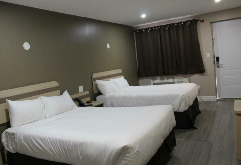 ２ダブルベッドのスタンダードルーム, Super 8 By Wyndham Niagara Falls On