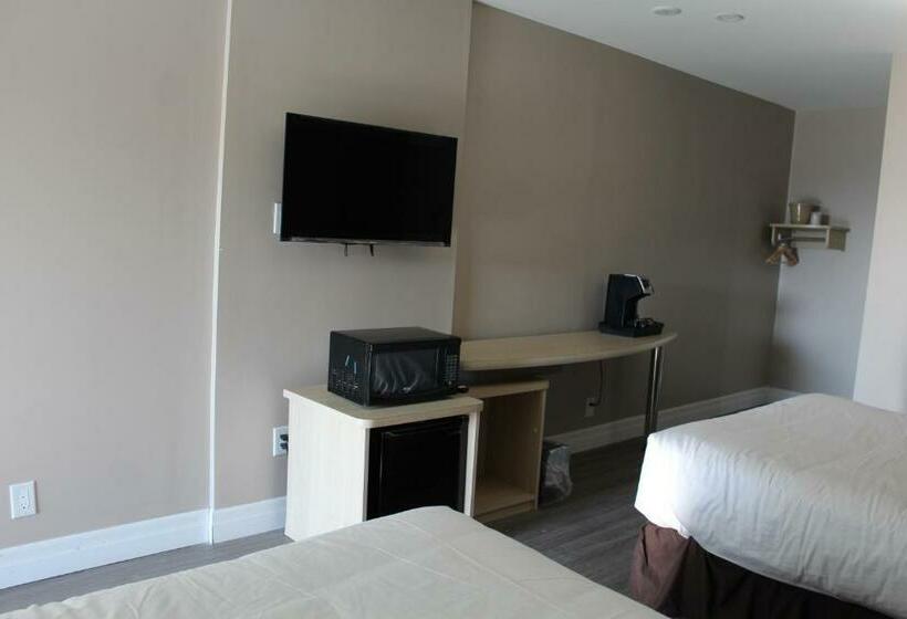 ２ダブルベッドのスタンダードルーム, Super 8 By Wyndham Niagara Falls On