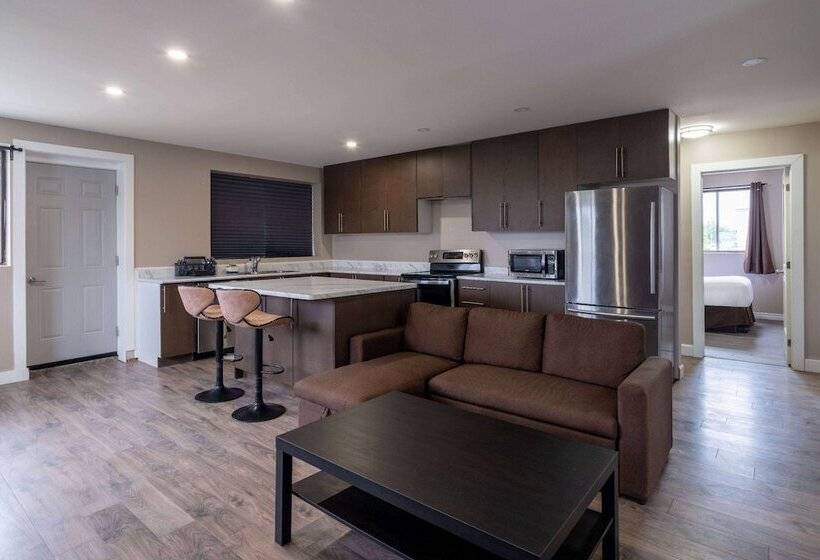 スイート, Super 8 By Wyndham Niagara Falls On