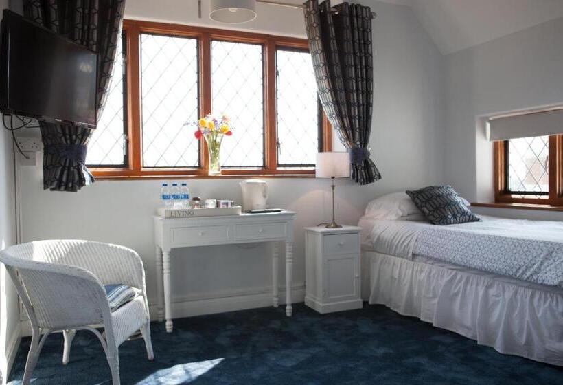 اتاق خانوادگی با چشم‌انداز دریا, Fern Lodge Guesthouse
