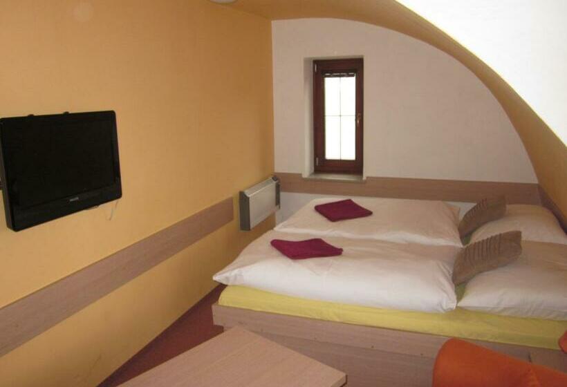 침실 1개 복층 룸, Penzion Real