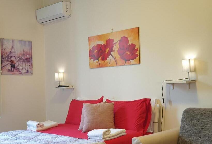 اتاق استاندارد چهارنفره با بالکن, Oasi Iblea