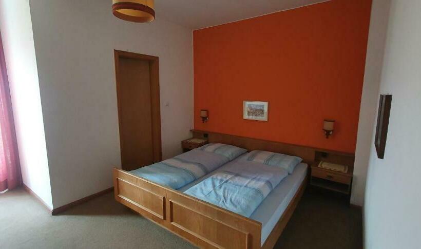 اتاق استاندارد, Gasserhof Bozen