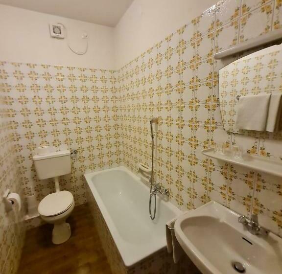 اتاق استاندارد, Gasserhof Bozen