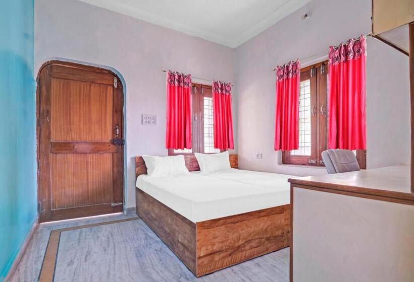 חדר קלאסי לשלושה, Collection O Hotel Dream Connect