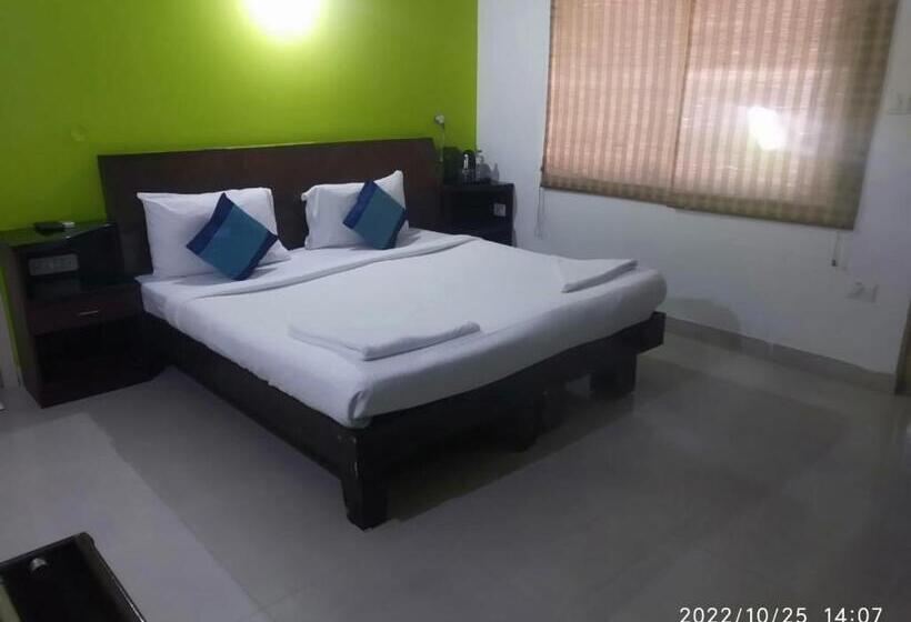 חדר סופריור, The Green Path Eco