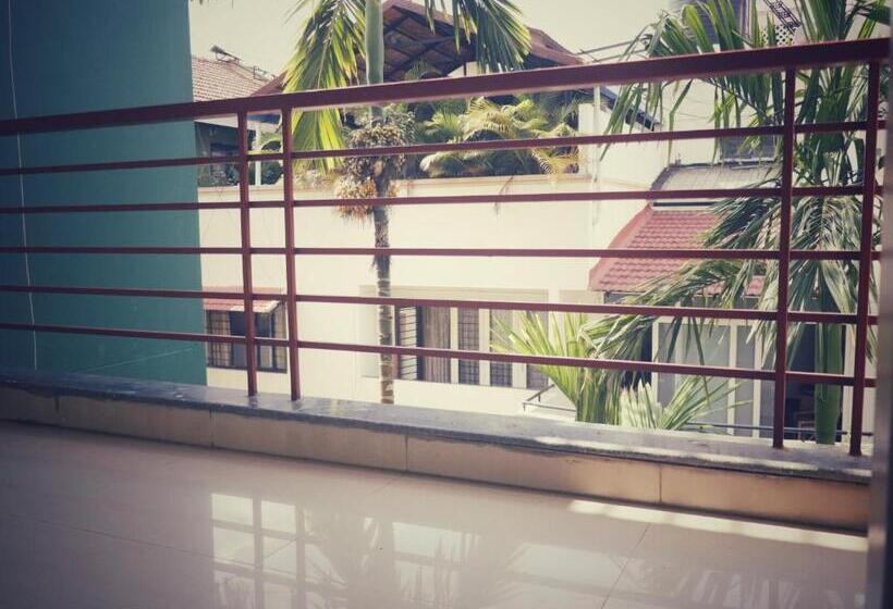 חדר סטנדרט, The Green Path Eco