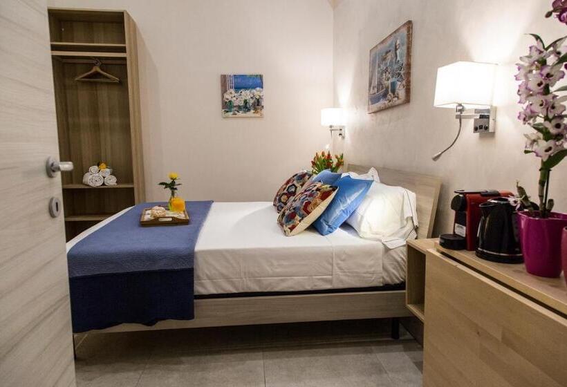 Номер Economy, Bed And Breakfast Port Inn   Free Transport B&b To Cruise Ship
