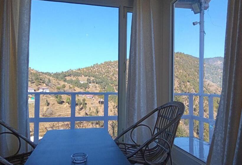 带大床的标准间, In Apple Estate Kanatal   Himalayan View Resort With Courteous Staff