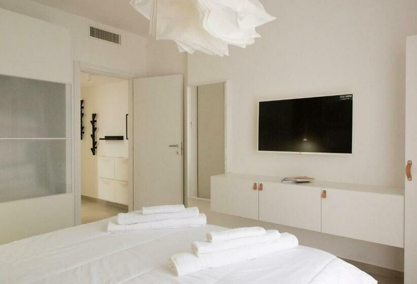 آپارتمان لوکس 1 خوابه, Leflole B&b Sleep And Go Out