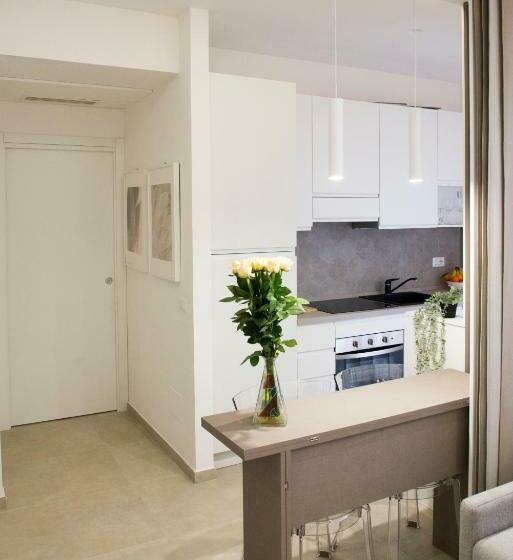 آپارتمان لوکس 1 خوابه, Leflole B&b Sleep And Go Out