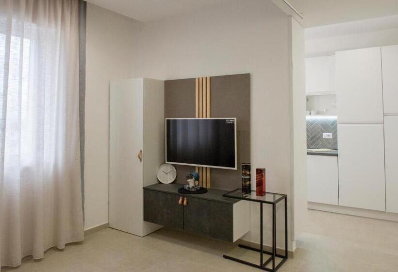 آپارتمان لوکس 1 خوابه, Leflole B&b Sleep And Go Out