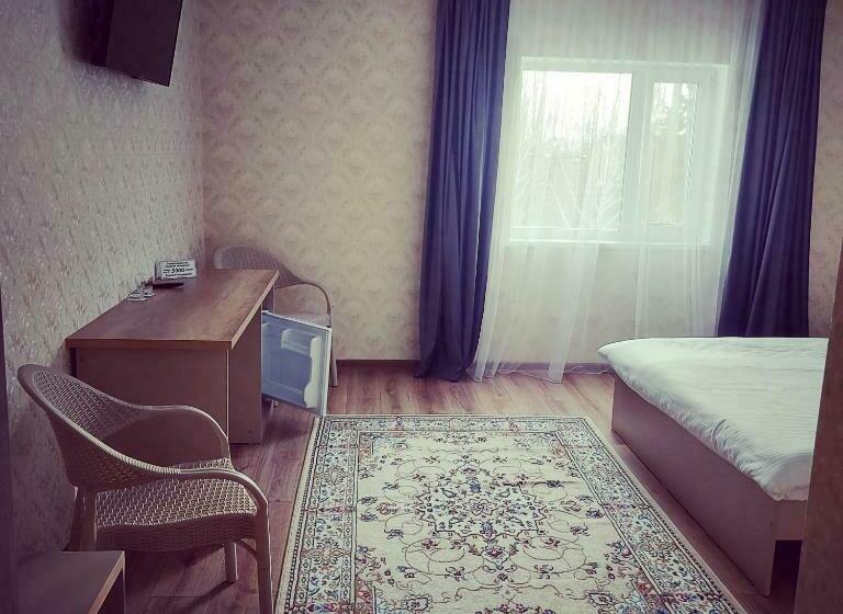 اتاق لوکس, дар ай