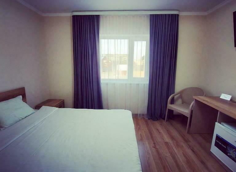 اتاق لوکس, дар ай