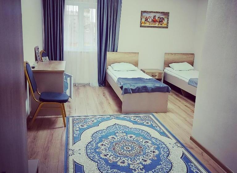 اتاق استاندارد سه نفره, дар ай