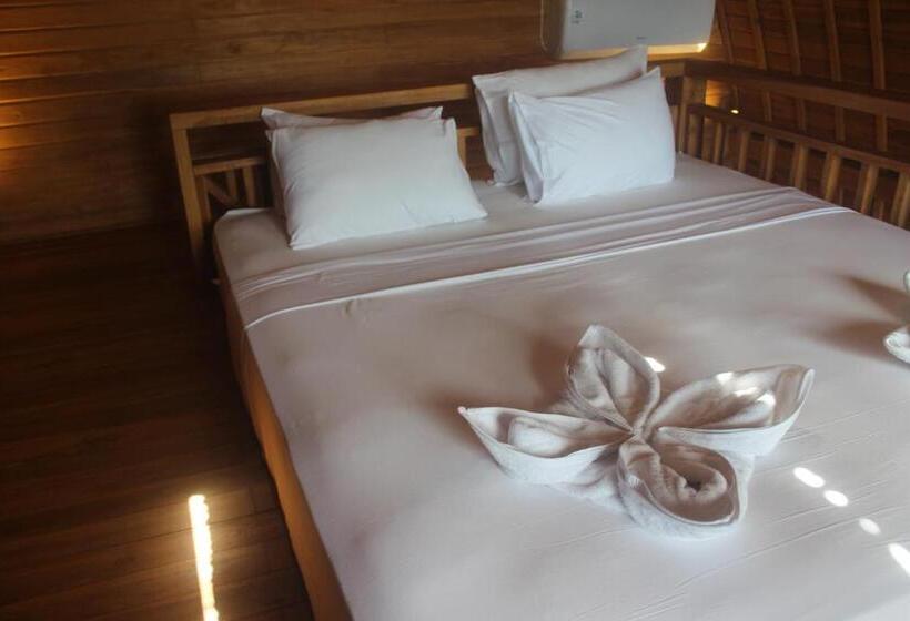 Полулюкс с Бассейном, Butterfly Villas Nusa Ceningan