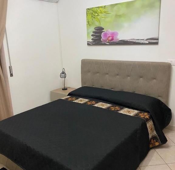 اتاق لوکس سه تخته, B&b Lido Azzurro