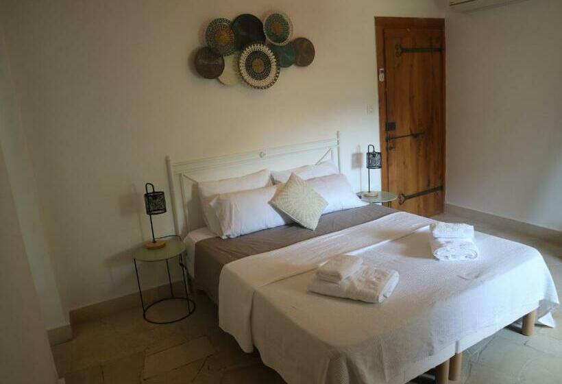 스탠다드 룸, Mas Du Rollier Chambres D Hôtes