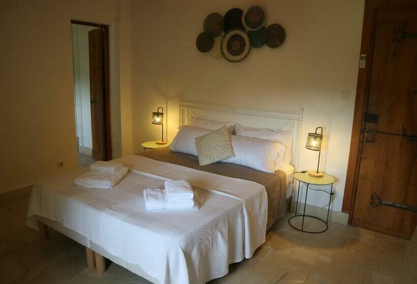 스탠다드 룸, Mas Du Rollier Chambres D Hôtes