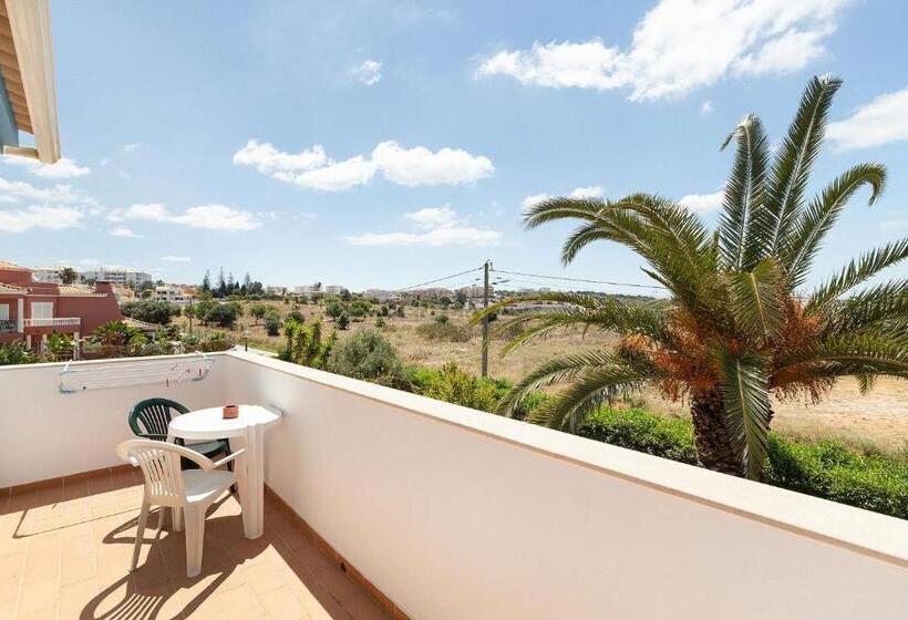 اتاق لوکس با تخت بزرگ, Casa Azul