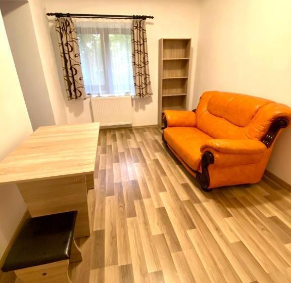 Apartament 1 Dormitori, Vila Sabarel