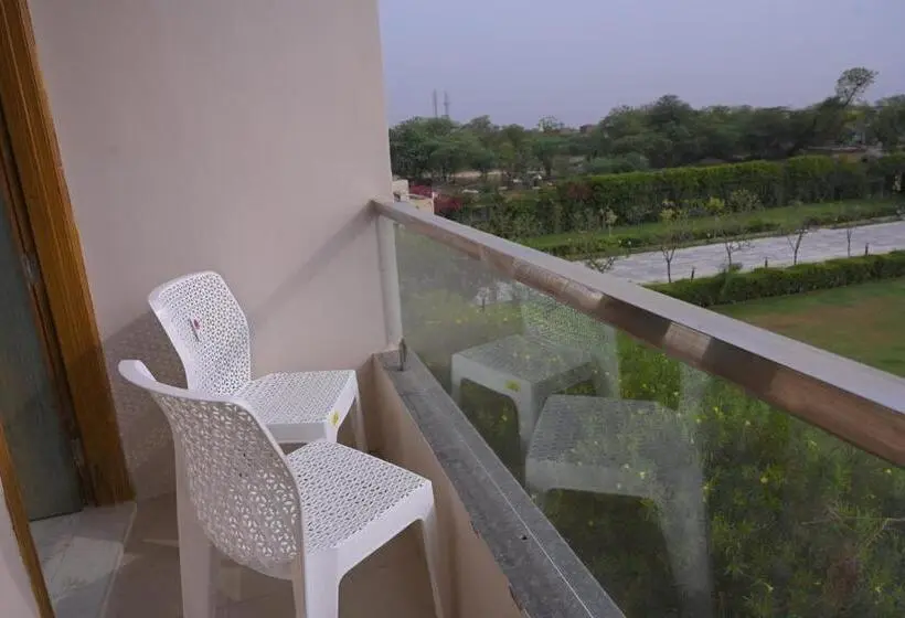 シングルデラックスルーム, The Govindam Resort