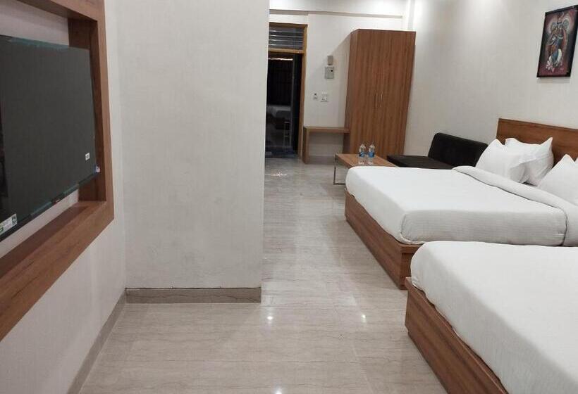 行政家庭房, The Govindam Resort