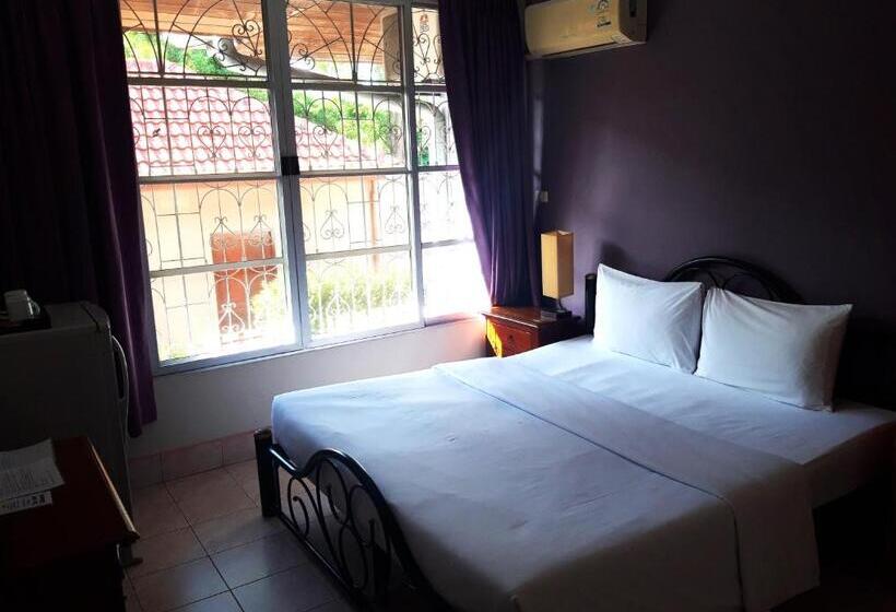 اتاق اکونومی, The Pavillon By The Pace Phuket Boutique Resort