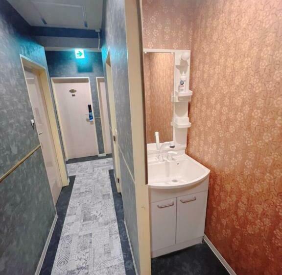 Quarto standart individual, 誠家 makoto Hostel