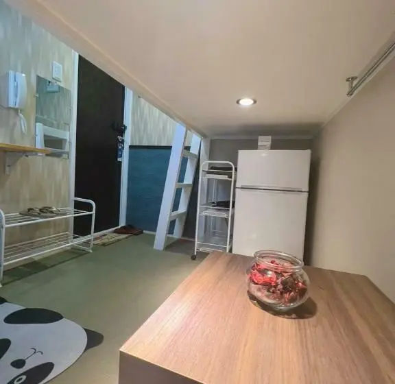 Standard Yhden Hengen Huone, 誠家 makoto Hostel